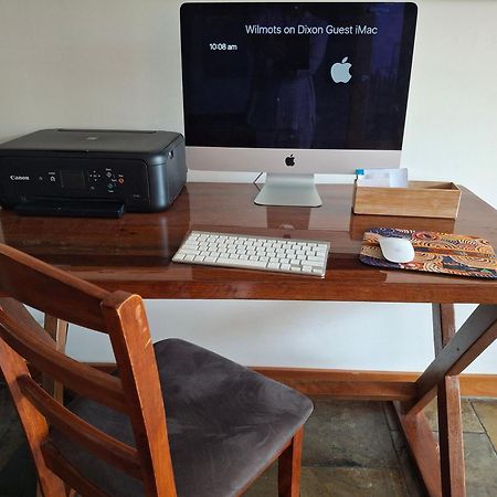 Wilmots On Dixon Bed and Breakfast Alice Springs Exteriör bild