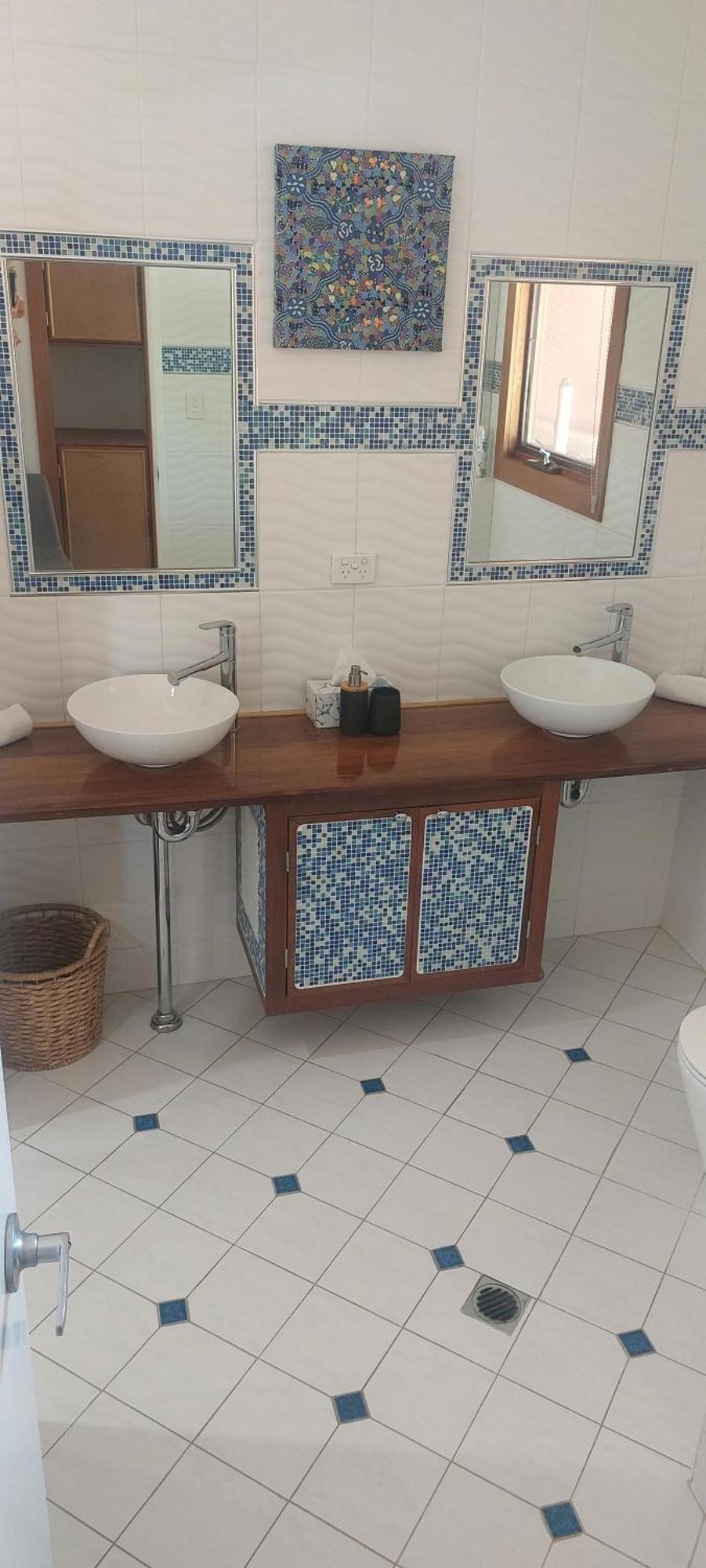 Wilmots On Dixon Bed and Breakfast Alice Springs Exteriör bild